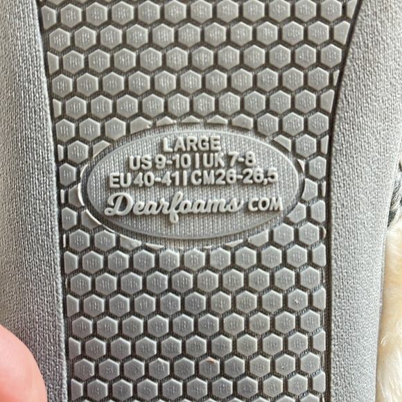 NEW with defect ( yellow sole) Dluxe Dearfoams Women's Slippers size Large 9-10 - Picture 7 of 11